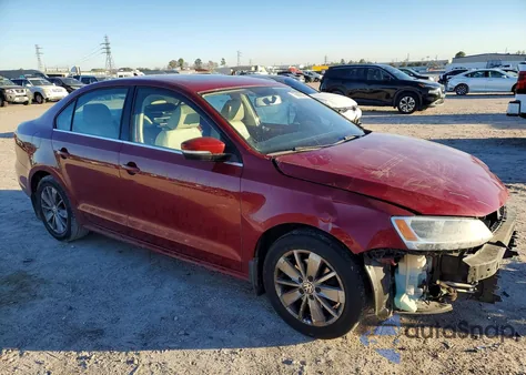 2016 Volkswagen Jetta Se z USA, uszkodzony, nr VIN 3VWD67AJ8GM332823